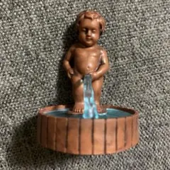 お小水ぼうやのマスコットのサムネイル
