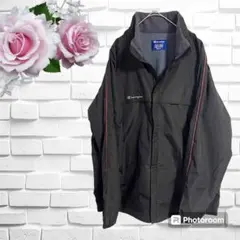 ウィンドブレーカー ランニングウェア