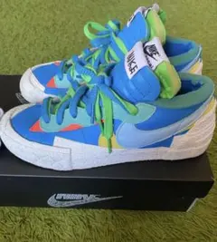 sacai × NIKE Blazer Low スニーカー ブルー/グリーン