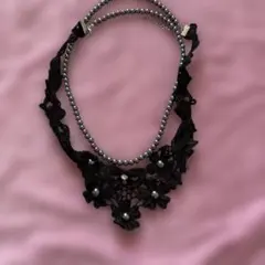 レースとパール(グレー)の花モチーフネックレス