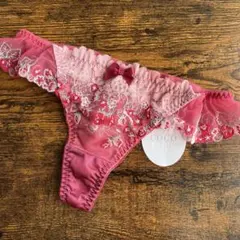 レディース　ショーツ　Tバック　M ストロベリー　女性　下着　ココランジェ　赤