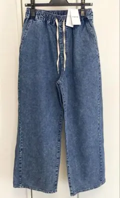 新品タグ付き　コーエン　ワイドデニムパンツのサムネイル