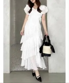 【新品未使用品】dazzlin バリエフルイドワンピース