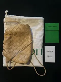 BOTTEGA VENETA ミニザジョディ 保存袋付き - メルカリ BOTTEGA VENETA ミニザジョディ 保存袋付き