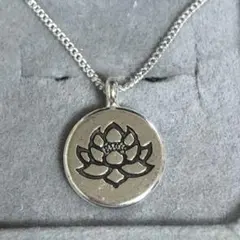 蓮の花 ロータス 睡蓮 シルバーネックレス