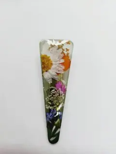 ドライフラワー ヘアクリップ レジン ハンドメイド