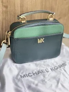 正規品　新品に近い　MICHAEL KORS ショルダーバッグ ダーク　グリーン