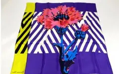 Christian Dior 花柄シルクスカーフ 22インチ