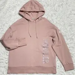 MONCLER・モンクレール・パーカー・ロゴプリント・ピンク・Lサイズのサムネイル