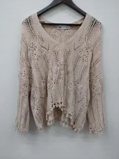 (7)ZARA ベージュ レース編み長袖ニット