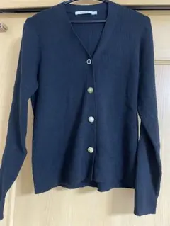 新品 ビジューボタン ニットカーディガン ブラック