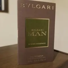 BVLGARIマンウッドエッセンスオードパルファム・サンプル品1,5ml