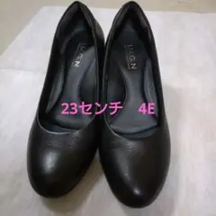 ブラックパンプス 23.0cm ヒール5cm　4E