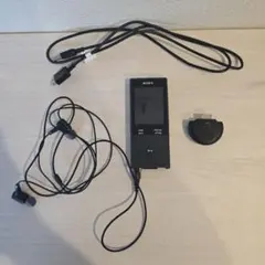 SONY WALKMAN 本体 レッド イヤホン 充電器セット - メルカリ