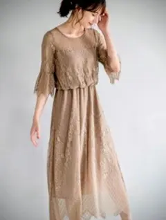 アパートバイローリーズお呼ばれドレス