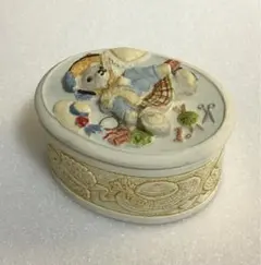 イギリス製 Colour Box ハンドキャスト テディベア 小物入れ