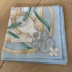 ANTEPRIMA 花柄ハンカチのサムネイル