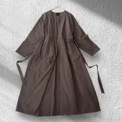 ギャザーたっぷりワンピース