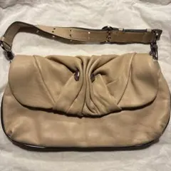 マークバイマークジェイコブス ベージュレザー クラッチバッグ