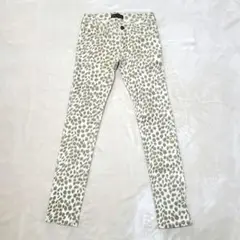 【美品】CECIL McBEEセシルマクビー　ヒョウ柄スキニーパンツ ローライズ