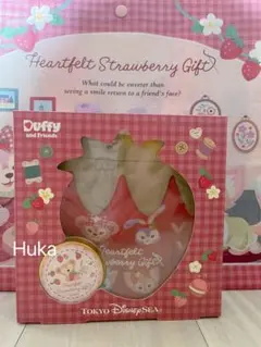 ディズニーシー　ハートフェルトストロベリーギフト　きんちゃく，ハンドクリーム