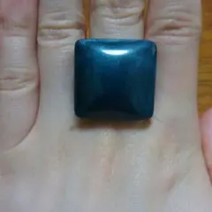 Item thumbnail for item ec5a774b-5a20-4a94-b5fc-21b77163c0fd