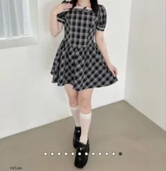 evelyn スクエアネックフレアワンピースのサムネイル