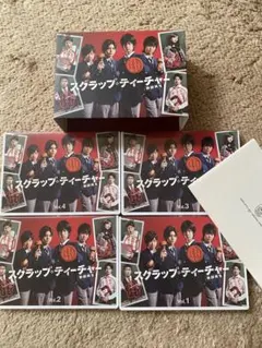 Item thumbnail for item 9b0d4b9c-86fa-46d5-8a29-8a1726b15034