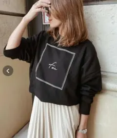 fen ロゴプリント スウェット ブラック