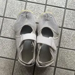 NIKE エアリフト 24.0cm