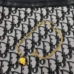 ゴールド メダル型ネックレス