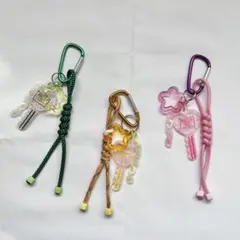 ジャラジャラ　チャーム　カラビナ　グリーン