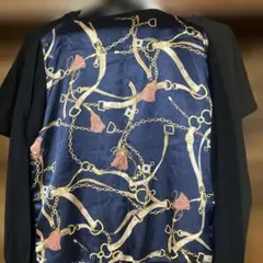 またお値下げ未使用に近い❣️背中チェーンデザイン長袖シャツ ネイビー❣️バッグシャン