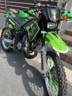 KDX125SRカスタム多数　車体程度良好　外装やれ割れありのサムネイル