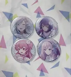 プロセカ　缶バッジ　4B 日野森雫　桃井愛莉　桐谷遥　巡音ルカ