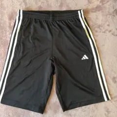 adidas AEROREADY 黒 ハーフパンツ　160