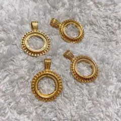 個数限定再入荷❣️ボタンハンドメイド用パーツ4つセット