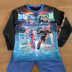 仮面ライダーリバイス 光るパジャマ 130cm