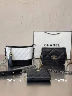 CHANEL 黒と白 ショルダーバッグ