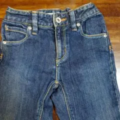 Item thumbnail for item 30c4f0fe-6817-4d56-8b87-89b9084ffa9c