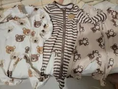 クマ柄ロンパース4点セット