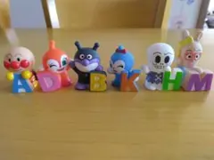 アンパンマン　指人形　アルファベット