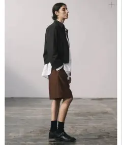 【最終値下げ/ほぼ新品】MARGARETHOWELL ジップアップブルゾンのサムネイル