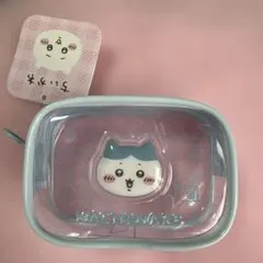ちいかわ　ぷっくりクリアミニポーチ　ハチワレ