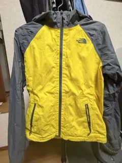 THE NORTH FACE マウンテンパーカー イエロー グレー