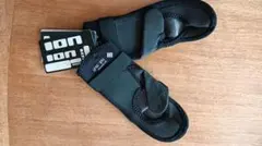 Item thumbnail for item be37a664-80b0-4e15-b26b-41f5ebb76c75