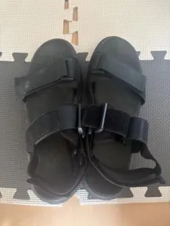ブラック スポーツサンダル 調整可能
