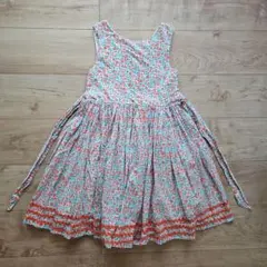 ☆Cath Kids☆小花柄フレアワンピース☆美品１３０☆のサムネイル