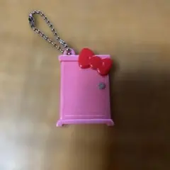 【ドラえもん・キティコラボ 】どこでもドア　キーホルダー　チャームミラー