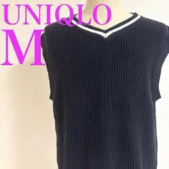 UNIQLOM ケーブルVネックニットベスト　Mサイズ　ネイビー